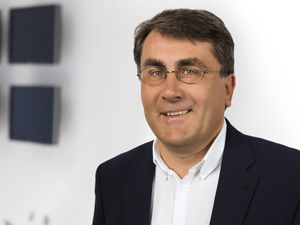 Prof. Dr. Benno Stabernack